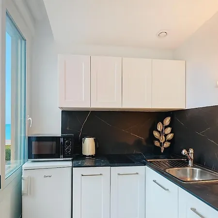 Apartament On Sea Front